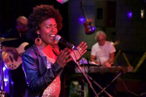 Coverband Feestband Sounds Funky